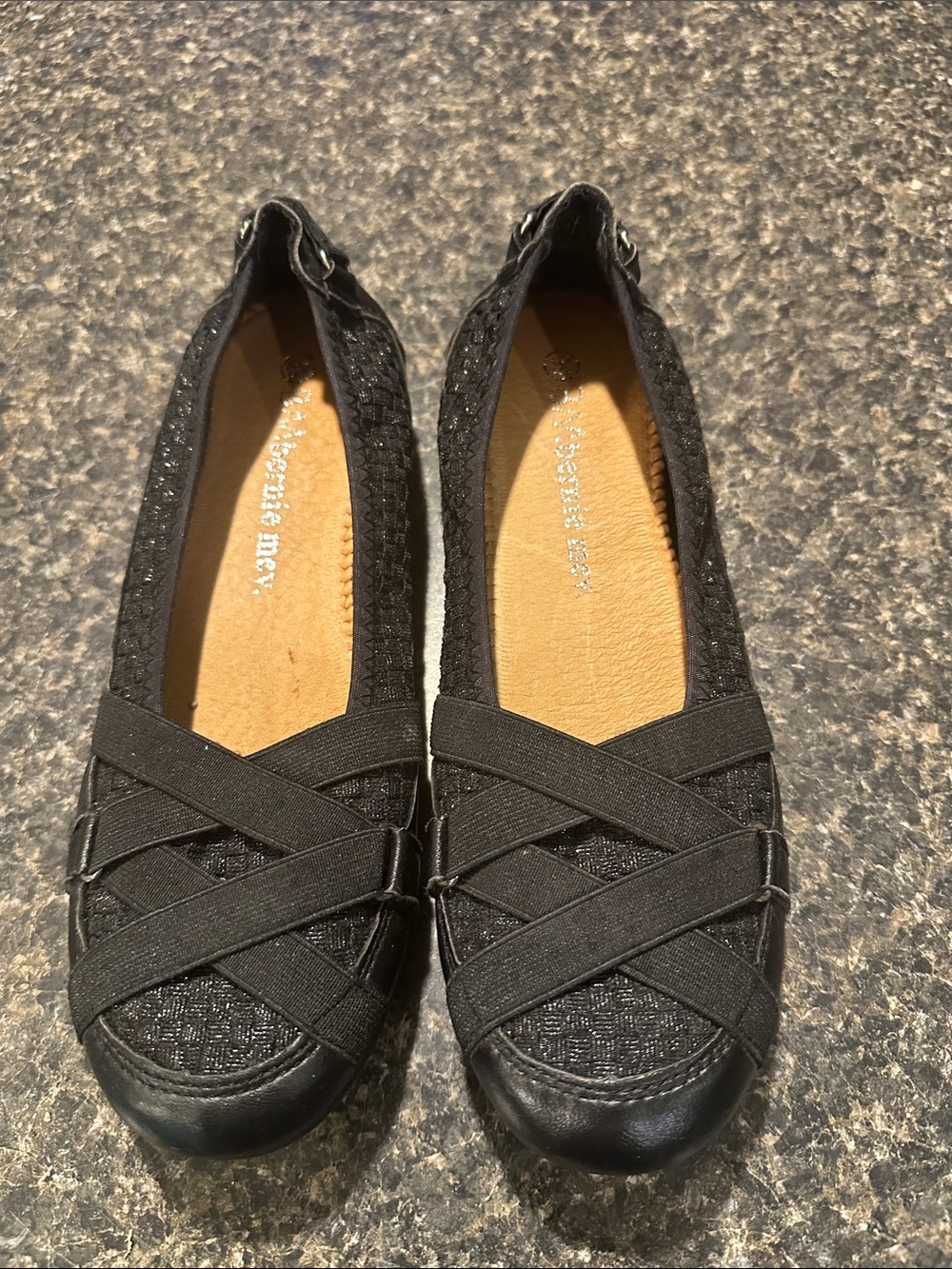 bernie mev. Black Crisscross Elastic Comfort Flats